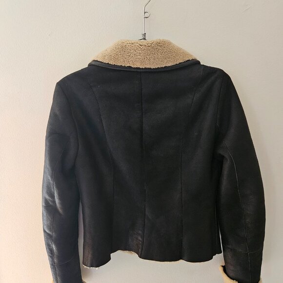 Aritzia shearling jacket - Picture 5 of 9